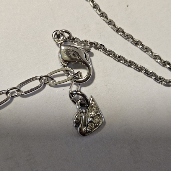 Swarovski Jewelry Swan Pendant White Rhodium plated Necklace womens gift classic - Picture 4 of 5
